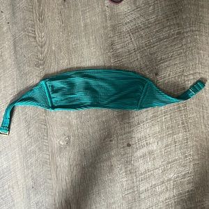 strapless bikini top